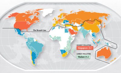 This cropped map visualizes the countries above (red) or below (blue) the global average for per-capita consumption-based emissions, which is 4.7 tCO₂.
